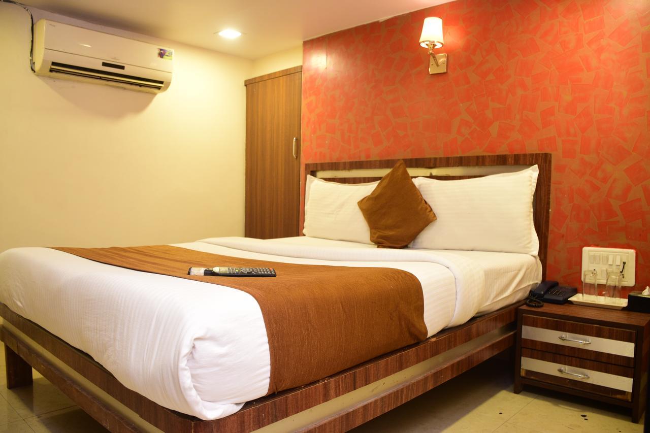 Hotel K.C Residency Mumbai Exterior foto